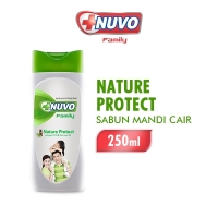 Nuvo Family Sabun Mandi Cair Hijau Nature Protect Botol 250 ml