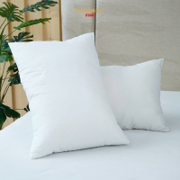 Bantal Dacron DLUXE Lite White 40 x 60
